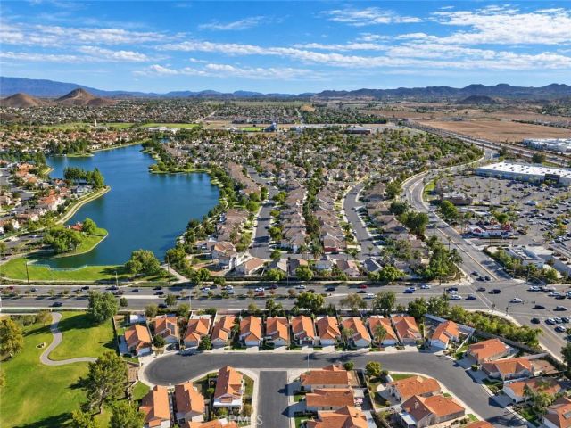 30051 Shoreline, Menifee, CA 92584