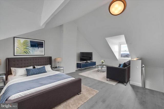 436 LOCUST ST, Reading, PA 19604