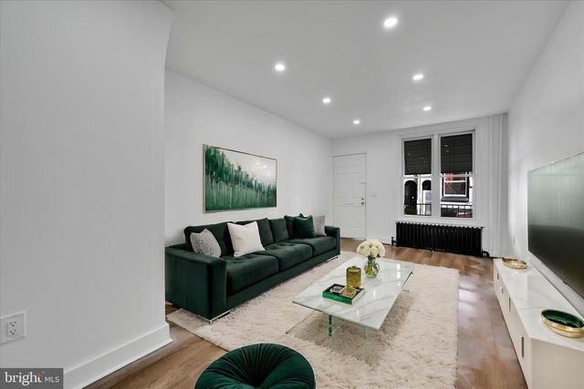 436 LOCUST ST, Reading, PA 19604