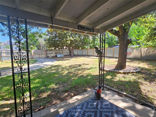7239 Muse Court, Fort Worth, TX 76112