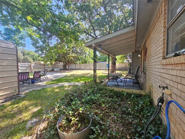 7239 Muse Court, Fort Worth, TX 76112