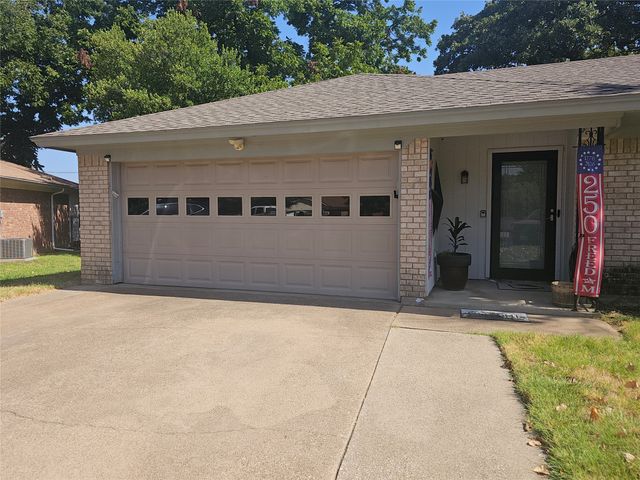 7239 Muse Court, Fort Worth, TX 76112