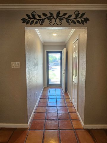 7239 Muse Court, Fort Worth, TX 76112