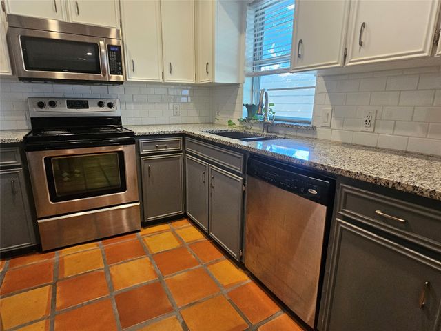 7239 Muse Court, Fort Worth, TX 76112