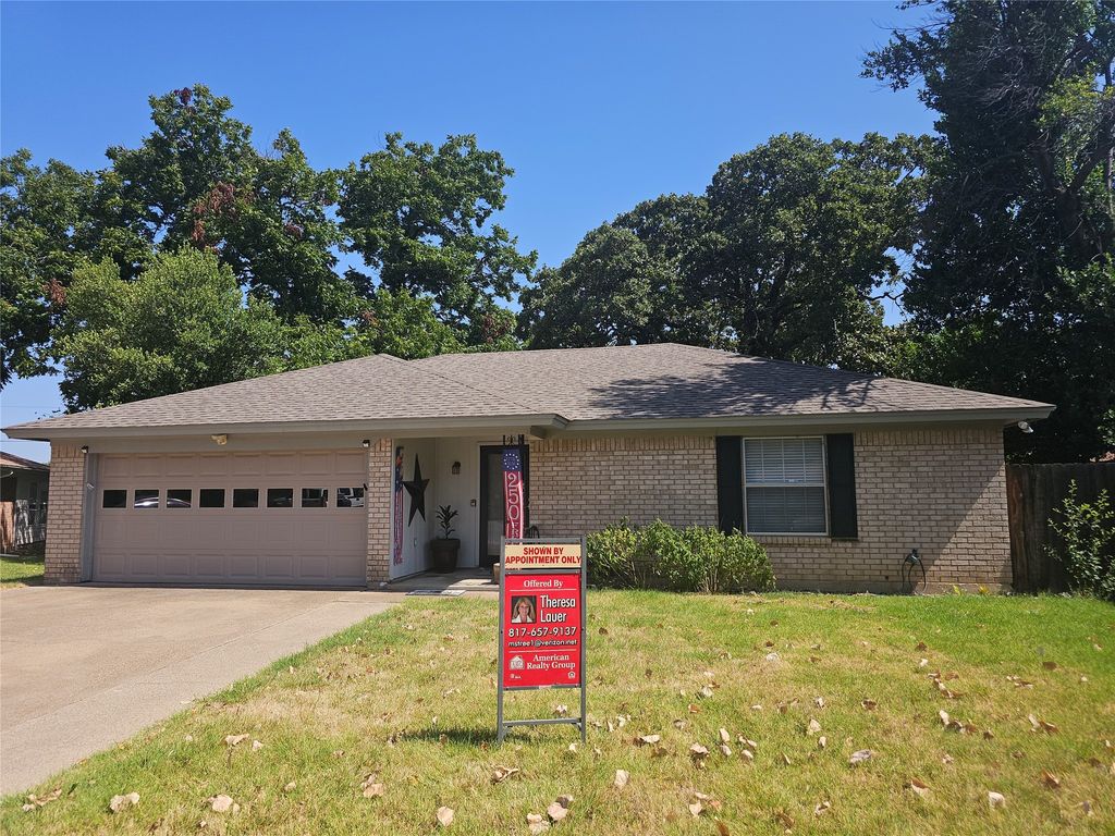 7239 Muse Court, Fort Worth, TX 76112