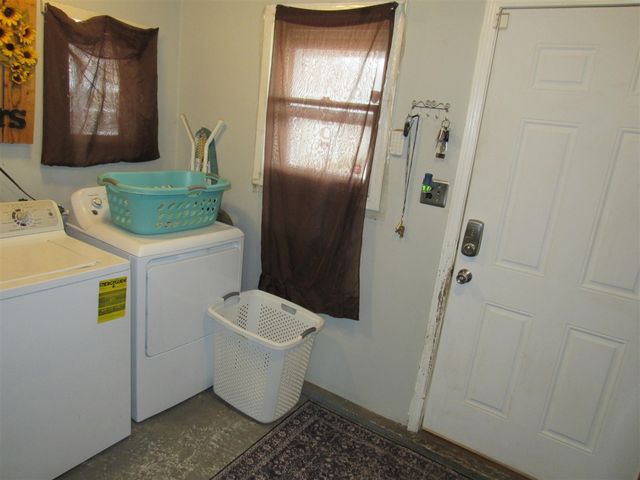 2720 Worden Street, Norton Shores, MI 49444