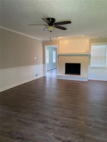 420 Atlanta Highway, Loganville, GA 30052