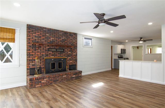 911 Turner Road, Pittsburg, KS 66762