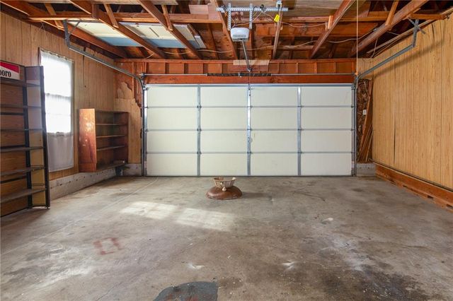 911 Turner Road, Pittsburg, KS 66762