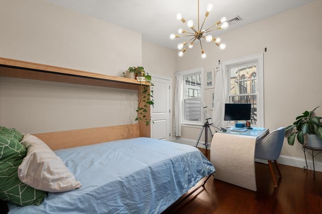 133 I St 3, Boston, MA 02127