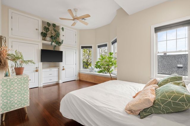 133 I St 3, Boston, MA 02127
