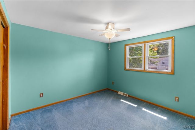 5321 Amalfi Drive, Clay, NY 13041