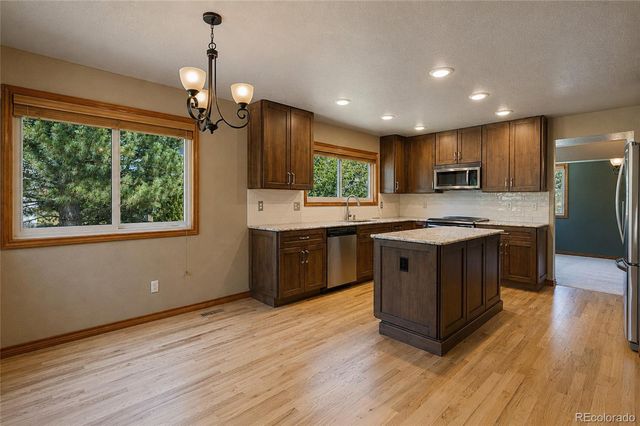 355 Peregrine Circle, Broomfield, CO 80020