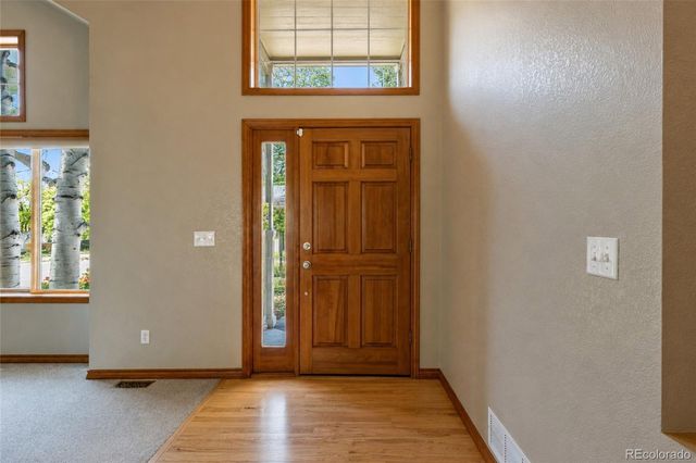 355 Peregrine Circle, Broomfield, CO 80020
