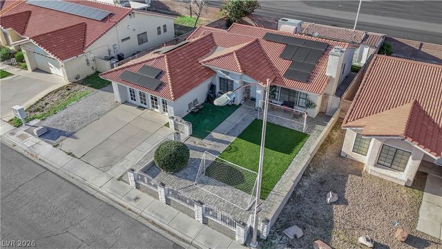 6208 Barkstone Avenue, Las Vegas, NV 89108