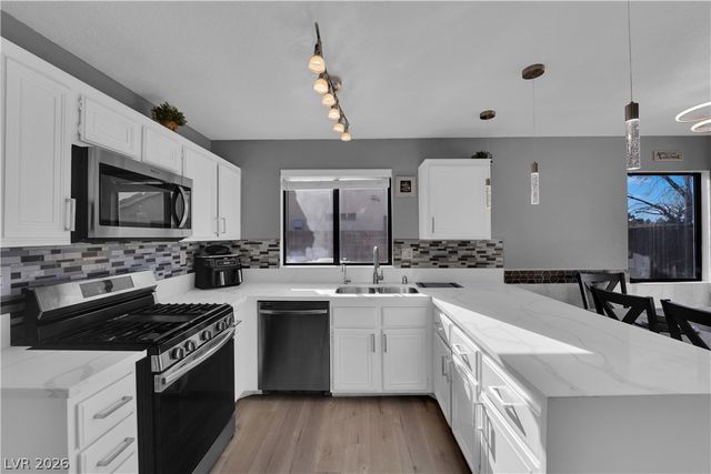 6208 Barkstone Avenue, Las Vegas, NV 89108