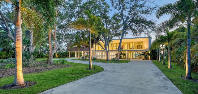 4123 BAY SHORE ROAD, Sarasota, FL 34234