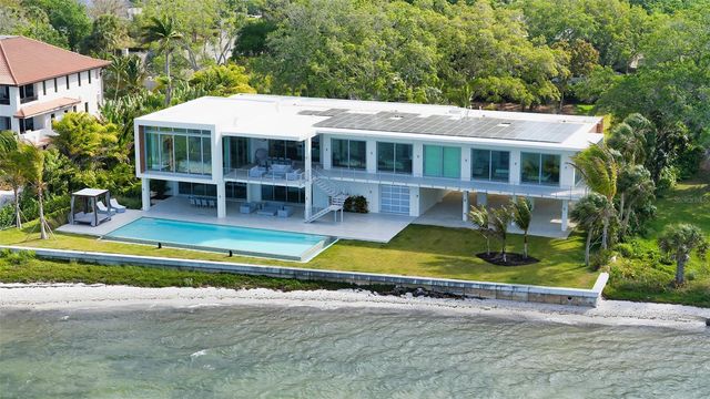 4123 BAY SHORE ROAD, Sarasota, FL 34234