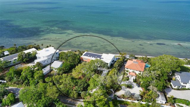 4123 BAY SHORE ROAD, Sarasota, FL 34234