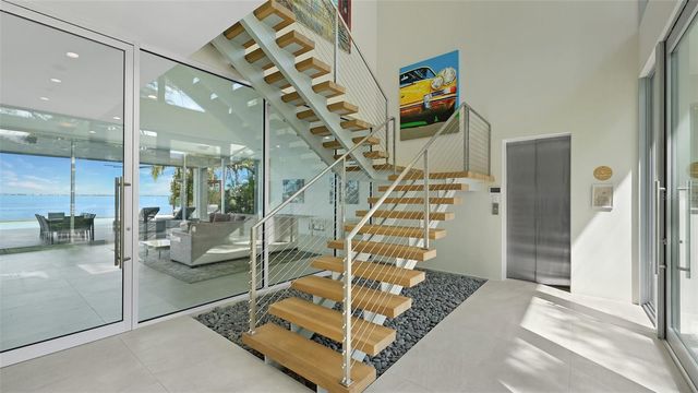 4123 BAY SHORE ROAD, Sarasota, FL 34234