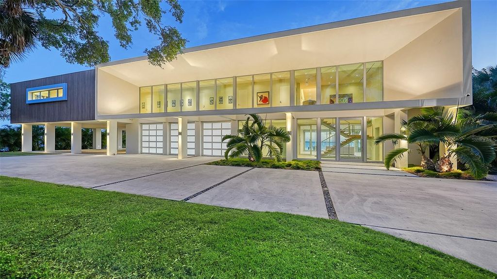 4123 BAY SHORE ROAD, Sarasota, FL 34234