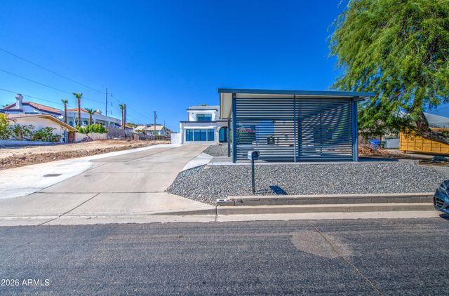 1214 E DESERT COVE Avenue, Phoenix, AZ 85020