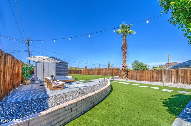 1214 E DESERT COVE Avenue, Phoenix, AZ 85020