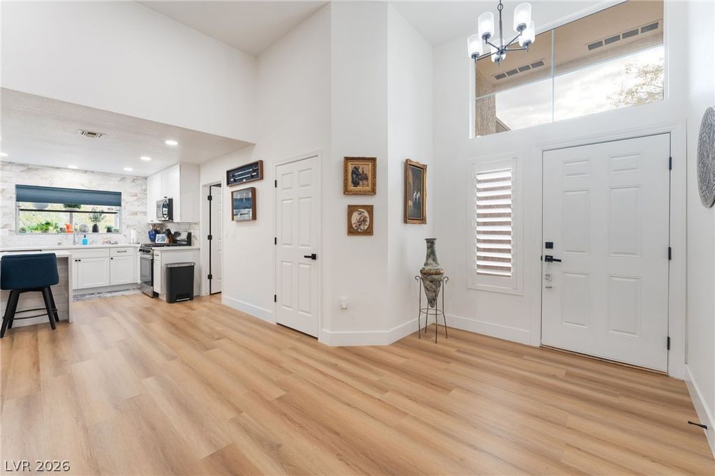 2705 Sungold Drive, Las Vegas, NV 89134 — photo 3
