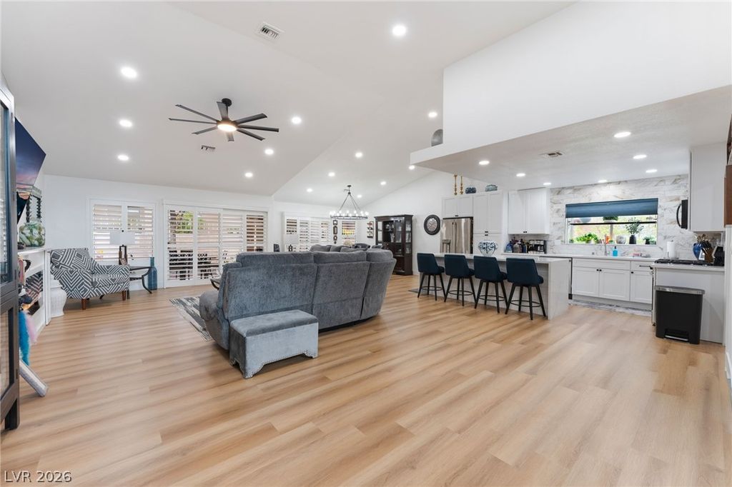 2705 Sungold Drive, Las Vegas, NV 89134 — photo 4