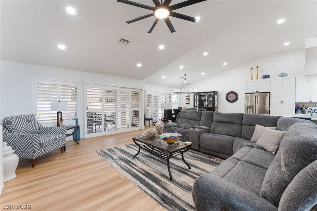 2705 Sungold Drive, Las Vegas, NV 89134 — photo 5