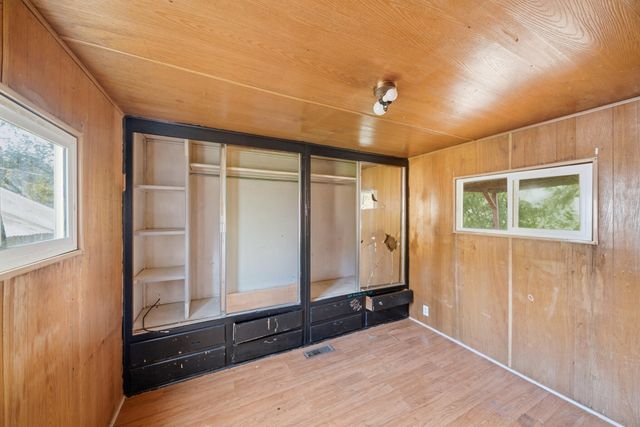 1945 Grand Coulee Boulevard, Shasta Lake, CA 96019