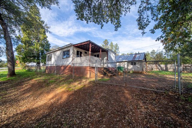 1945 Grand Coulee Boulevard, Shasta Lake, CA 96019