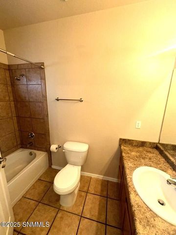 4529 Hillsboro Loop, Las Cruces, NM 88012