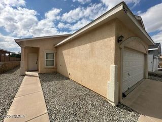 4529 Hillsboro Loop, Las Cruces, NM 88012