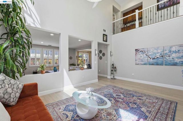 3001 Silva Way, San Ramon, CA 94582