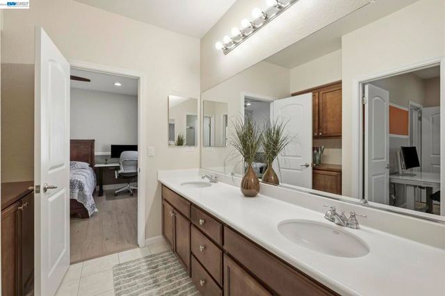 3001 Silva Way, San Ramon, CA 94582