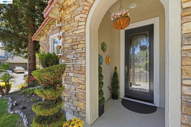 3001 Silva Way, San Ramon, CA 94582