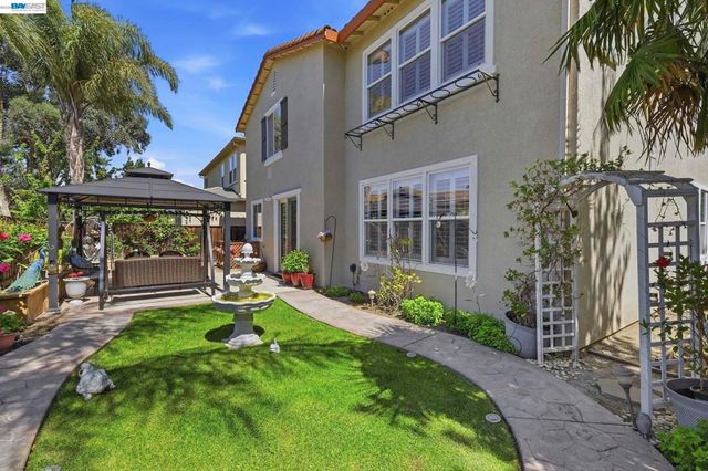 3001 Silva Way, San Ramon, CA 94582