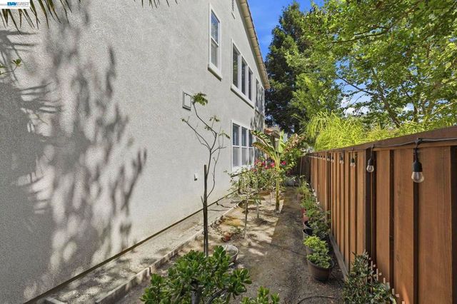 3001 Silva Way, San Ramon, CA 94582