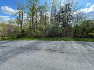 354 Glasgow Lane, Blountville, TN 37617