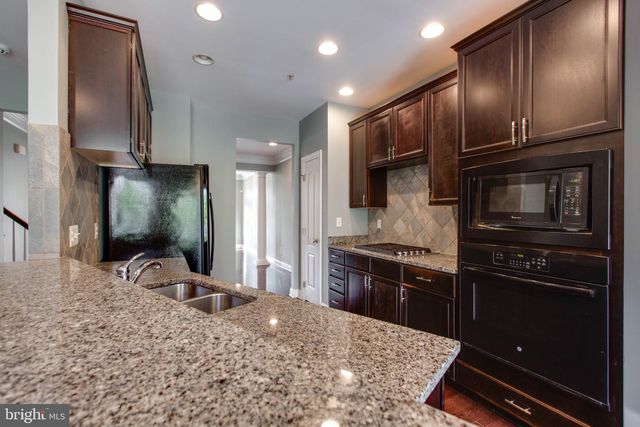 7652 ELMCREST RD, Hanover, MD 21076