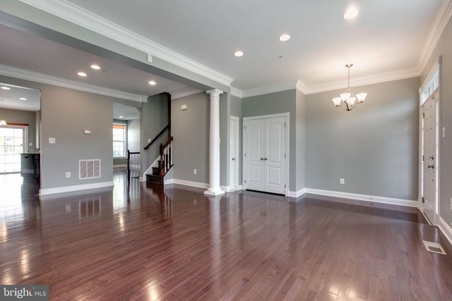 7652 ELMCREST RD, Hanover, MD 21076