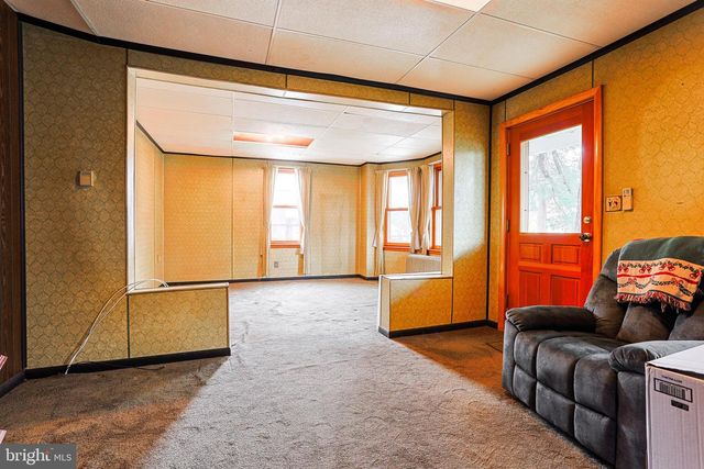 1200 4TH AVE, Essington, PA 19029