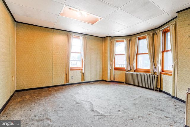 1200 4TH AVE, Essington, PA 19029