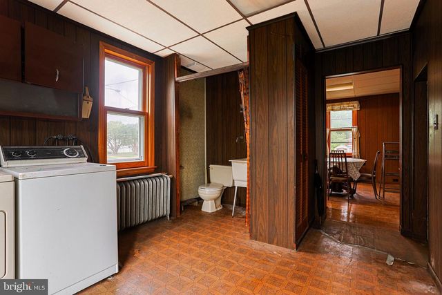 1200 4TH AVE, Essington, PA 19029