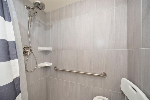 5090 Oak Ln, Garden Valley, CA 95633