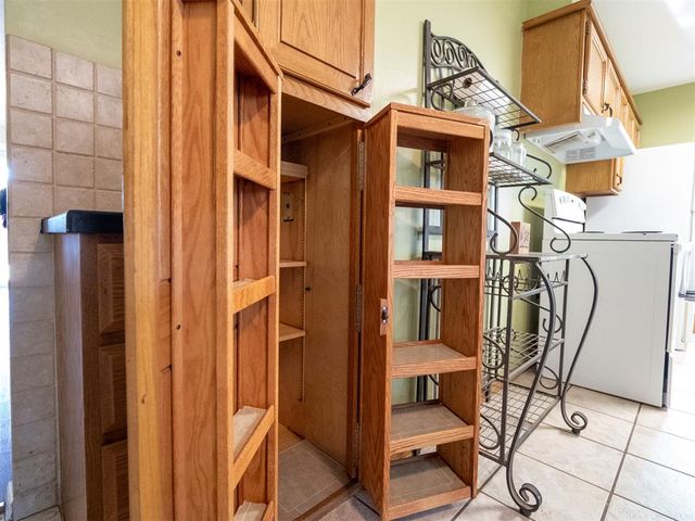 6301 S Broadway Avenue, Oklahoma City, OK 73139