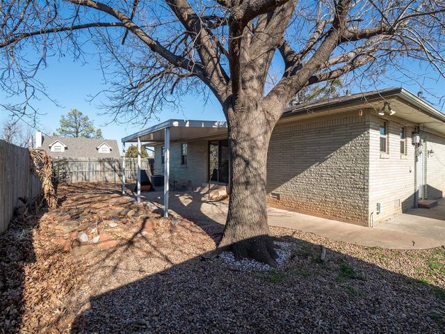 6301 S Broadway Avenue, Oklahoma City, OK 73139