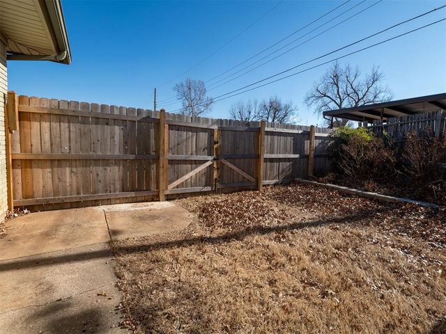 6301 S Broadway Avenue, Oklahoma City, OK 73139