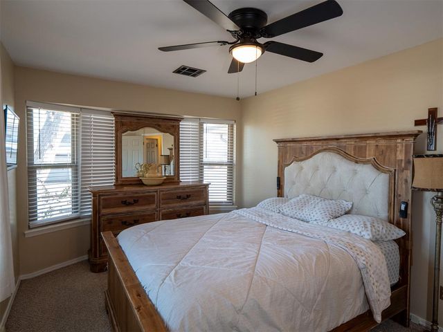 6301 S Broadway Avenue, Oklahoma City, OK 73139